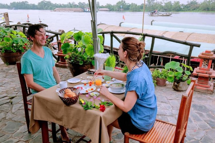 Mekong Lodge Hotel & Resort