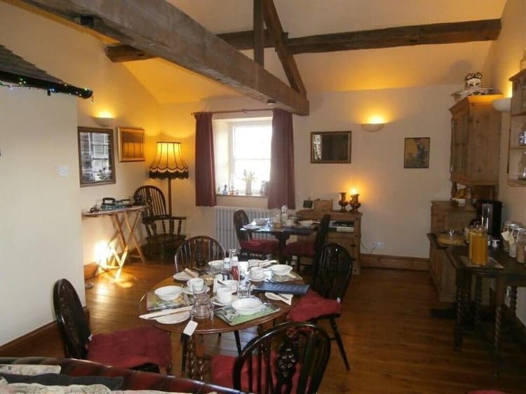 Riverside B & B