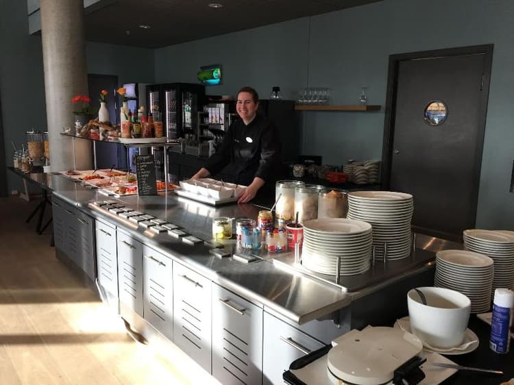 Hjorten Hotell Hitra