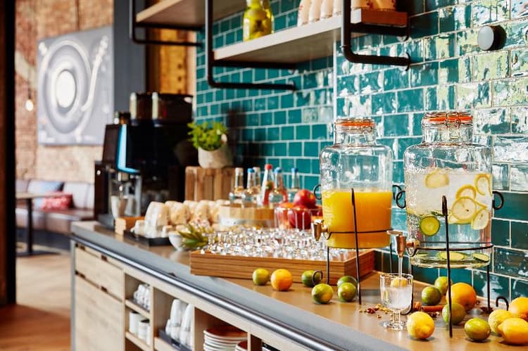 me and all hotel Hanover, by Hyatt