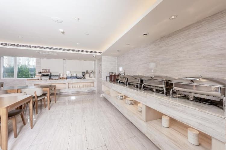 Ji Hotel (Xi'an Zhangba North Road Subway Station)