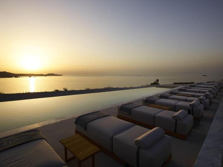 White Coast Pool Suites Small Luxury Hotels