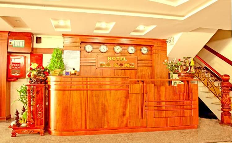 Ha Oanh 2 Hotel by ZUZU