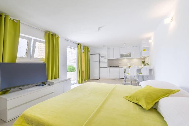 Apartmani Nikolina