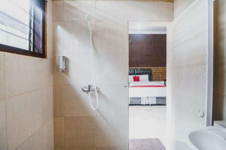 Formerly Reddoorz Near Millennium Ict Center Medan