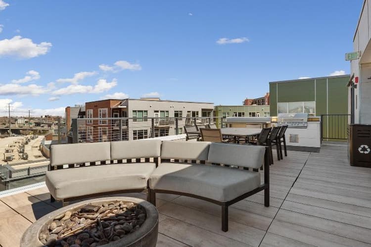 Kasa Denver Union Station Apartments