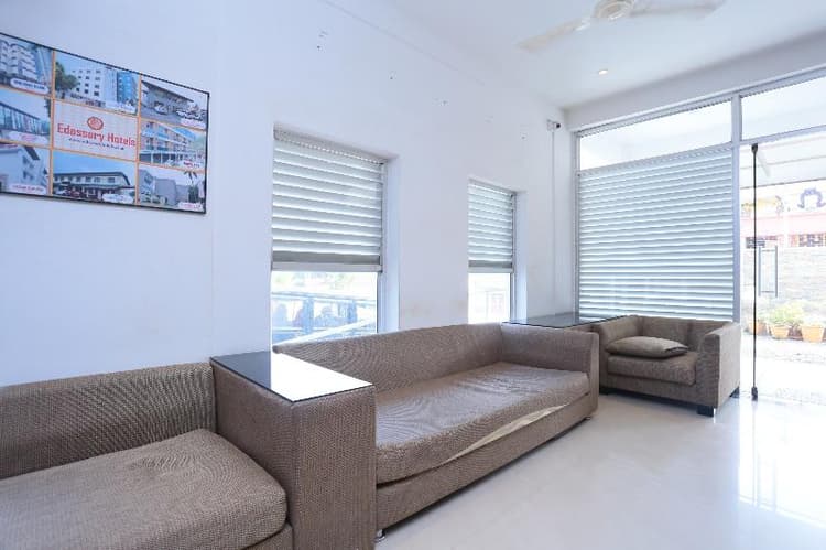 Flagship 16910 Hotel Prince Palace