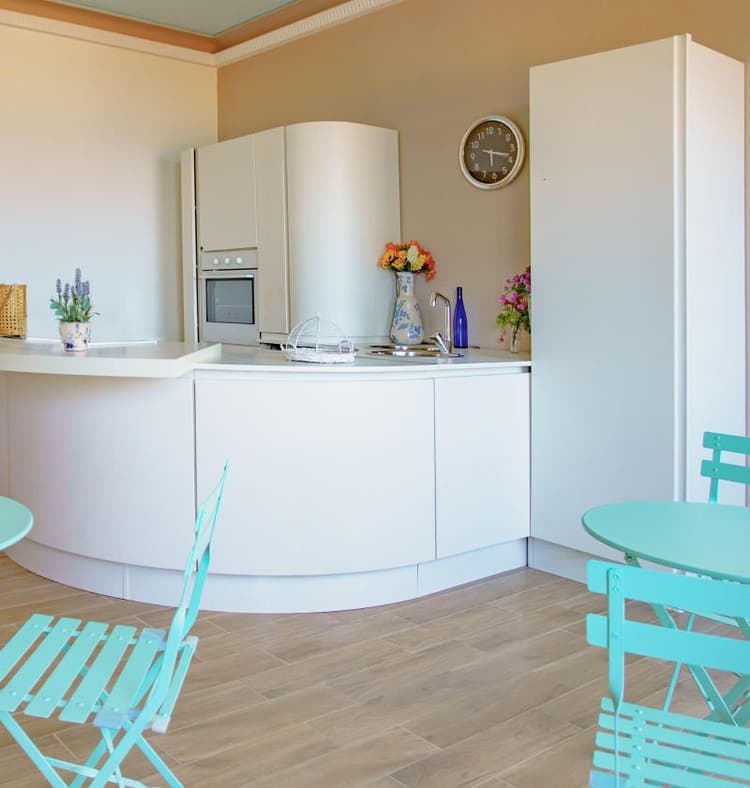 Seaview Rooms in city center by Wonderful Italy