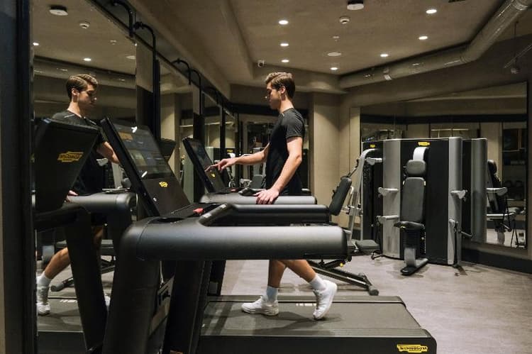 Stayso The House Hotel