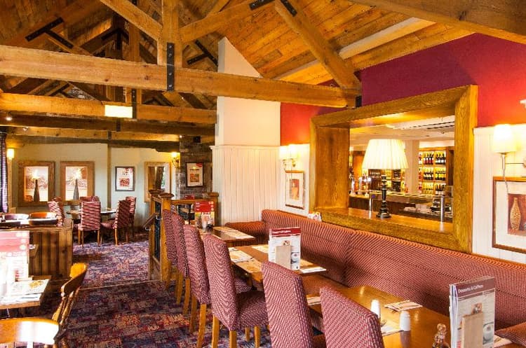 Premier Inn Leeds South - Birstall