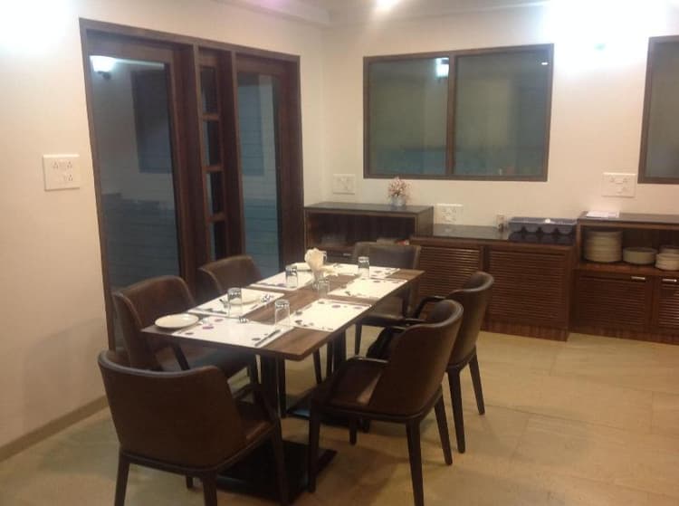 La Vida Residency Suites