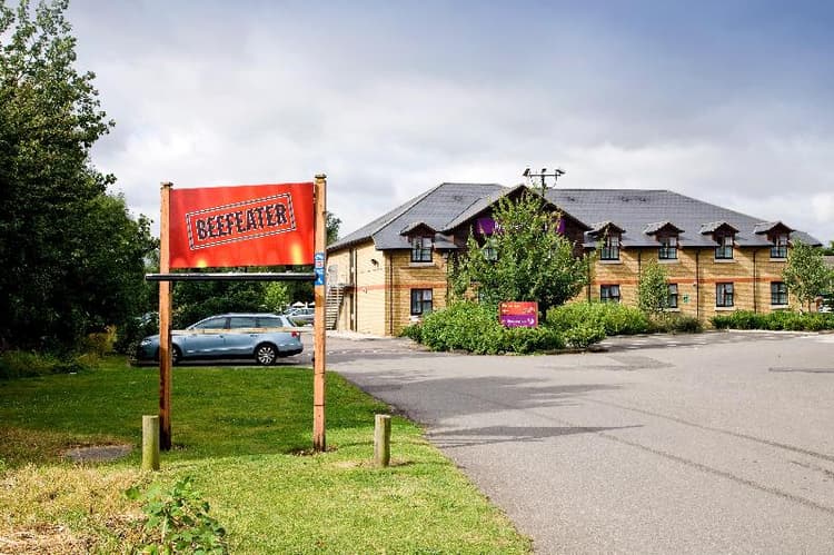 Premier Inn Bedford - Priory Marina