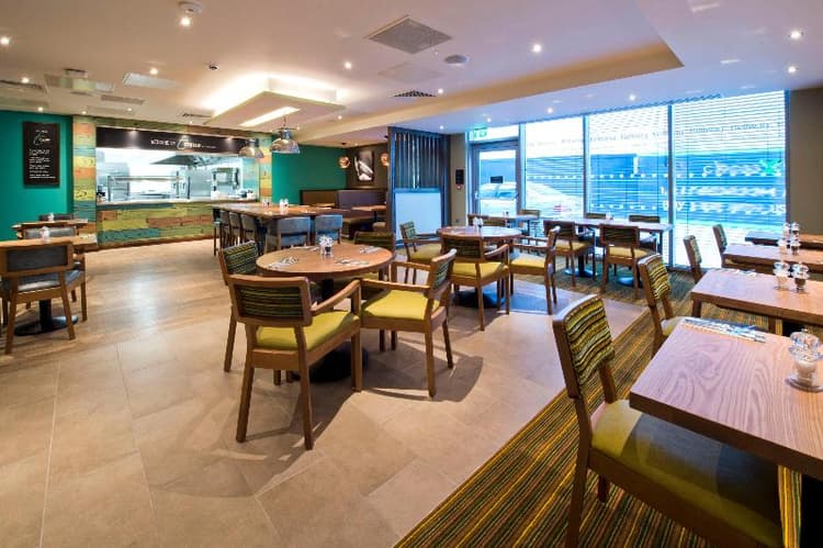Premier Inn Slough Central South