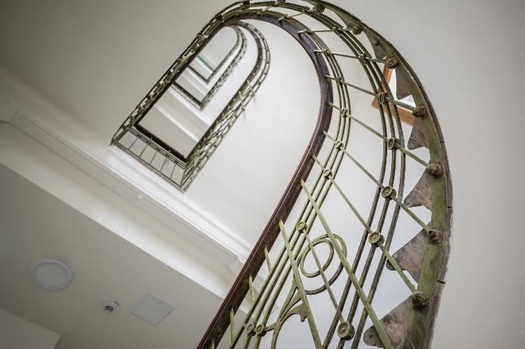 Jimmy's Apartments Emerald