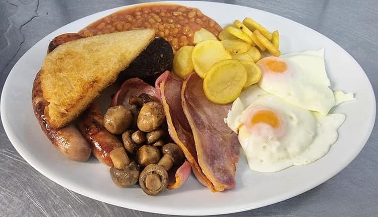 The Hut Sea Front Inn