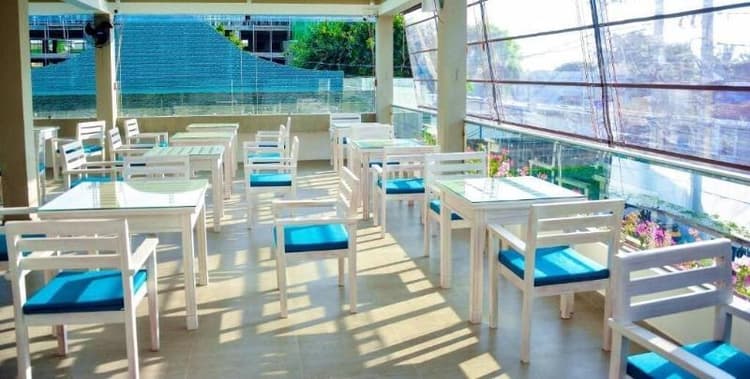 Beach Corridor Hotel Spa