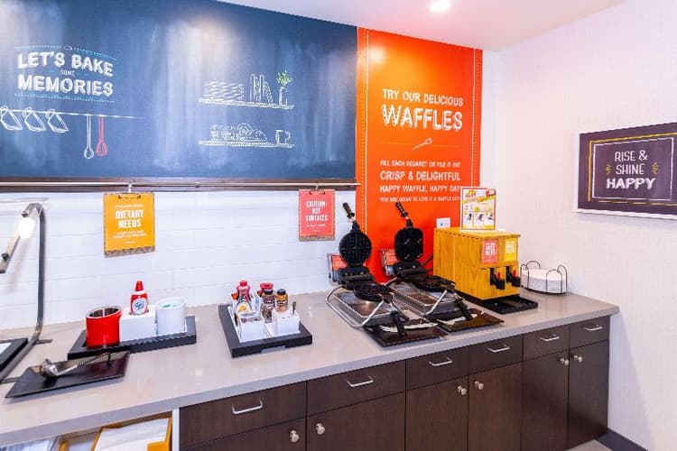 Hampton Inn Selma Ca