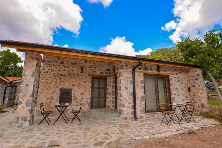 Dedehan Retreat Otel