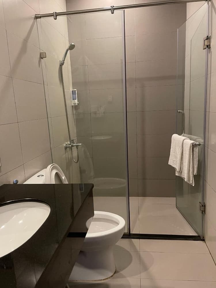 Song Tra Hotel By Zuzu