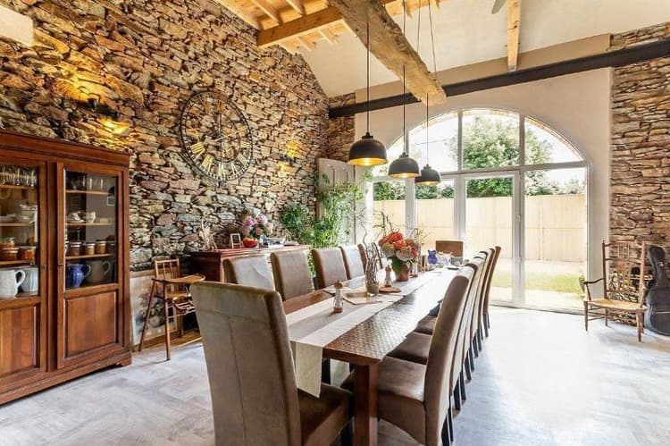 Le Moulin Des Tra Ans