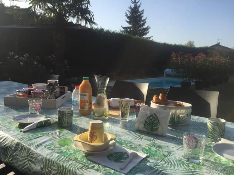 Bed Breakfast Les Tignoliers