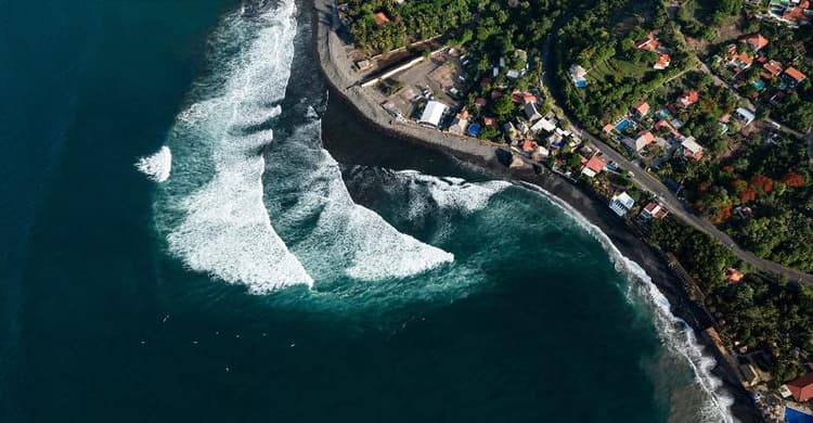 Laola Surf Camp El Sunzal