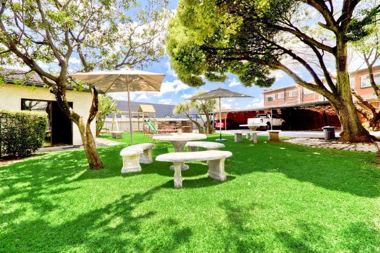 Bm Gardens Apartment Hotel