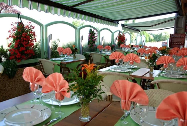 Logis Hotel Bellevue