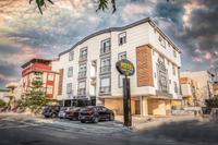 Adam Apart Hotel 2