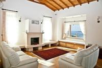 Villa Miras