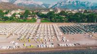 Beso Beach Hotel