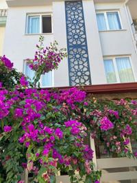 Serenity Suit Hotel