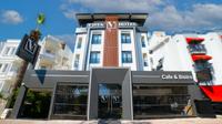 Lara Vista Hotel Suits & Spa