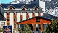 West Davraz Hotel
