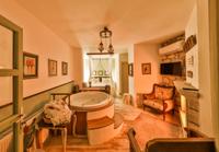 Palas Alaçatı-Only Adult