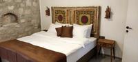 Chakra Vourla Hotel