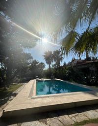 Urla Bella