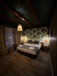 Dolphin Park Hotel