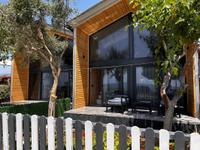 Mavi Bungalov