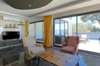 Villa Mulberry Corriander