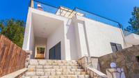 Villa Hunt 2