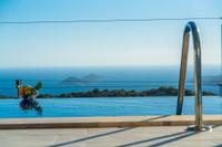 Villa Aston