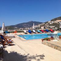 Lavenders Lodge