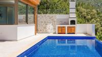 Villa Ella 4