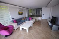Villa Hill Side 1