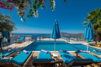 Villa Aura