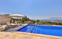 Villa Red Sun