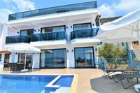 Yeni Villa