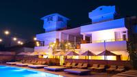 Esquire Hotels & Lounges