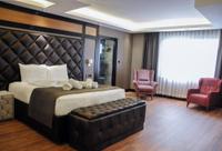 Eva Hotel